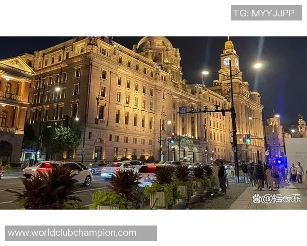 2015年上海与深圳对比视频回顾城市发展与文化差异